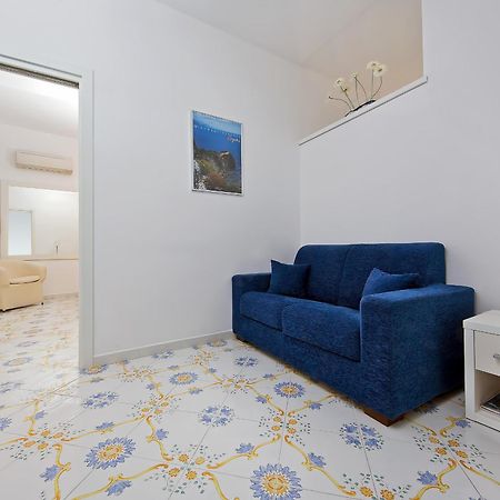 San Nicola Guest House Ανακάπρι Δωμάτιο φωτογραφία